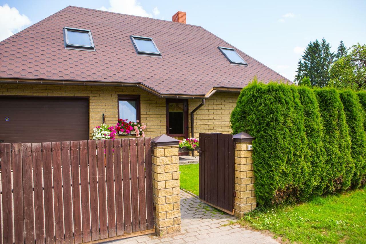 Guests House "Like Home" Sigulda Bagian luar foto